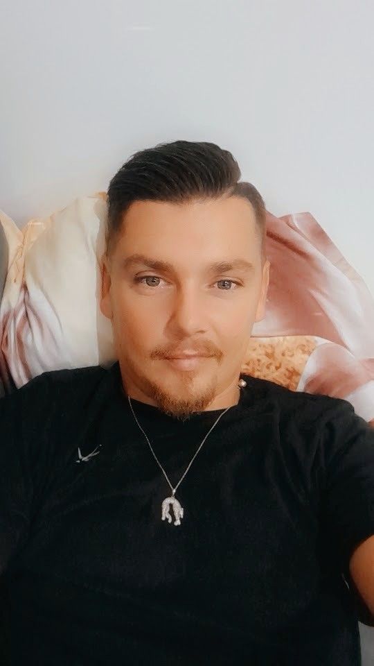 Profil de Veli